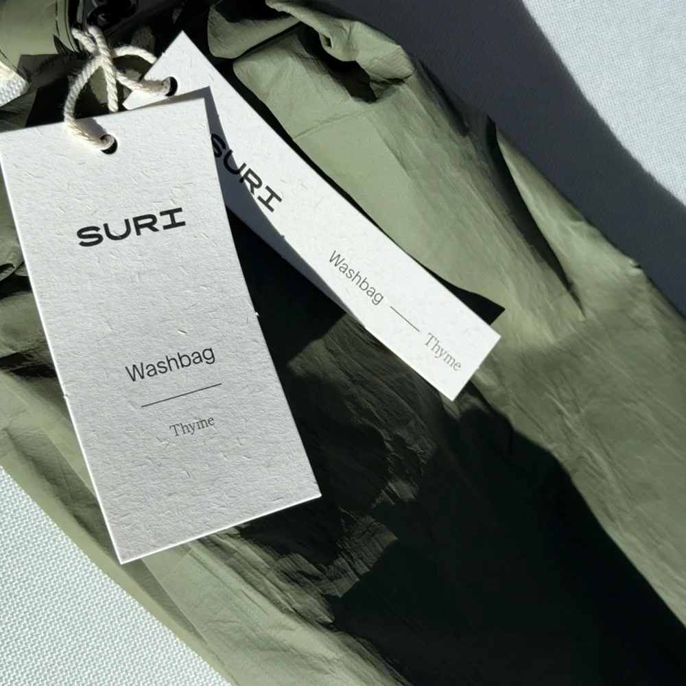 NWT SURI Washbag 2.0